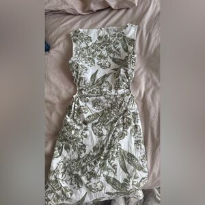 Abercrombie & Fitch Olive Leaf Print Top